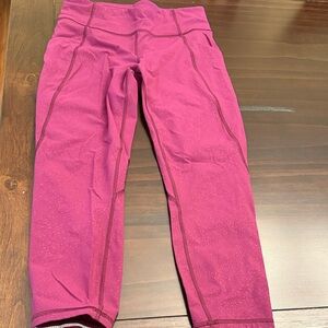 Lululemon time to sweat crop leggings